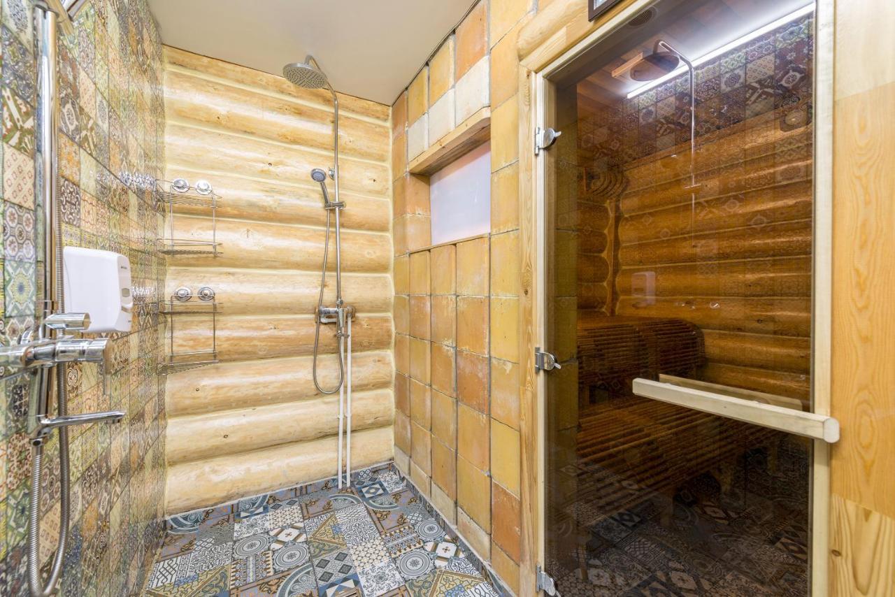 Inn Ozz Karagandy Exteriör bild